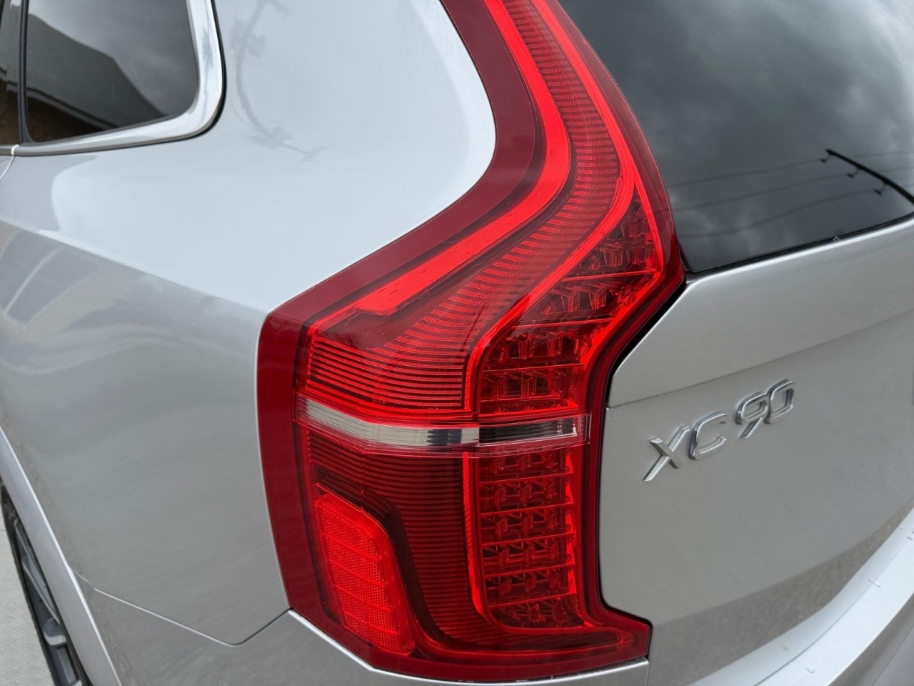Volvo XC90 T6 Momentum AWD 2017