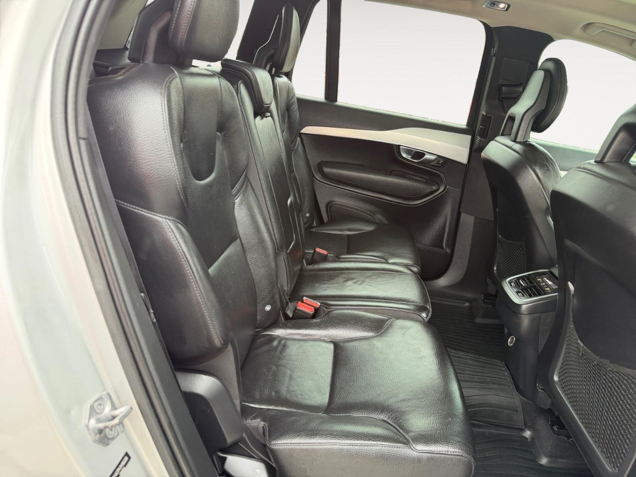 Volvo XC90 T6 Momentum AWD 2017