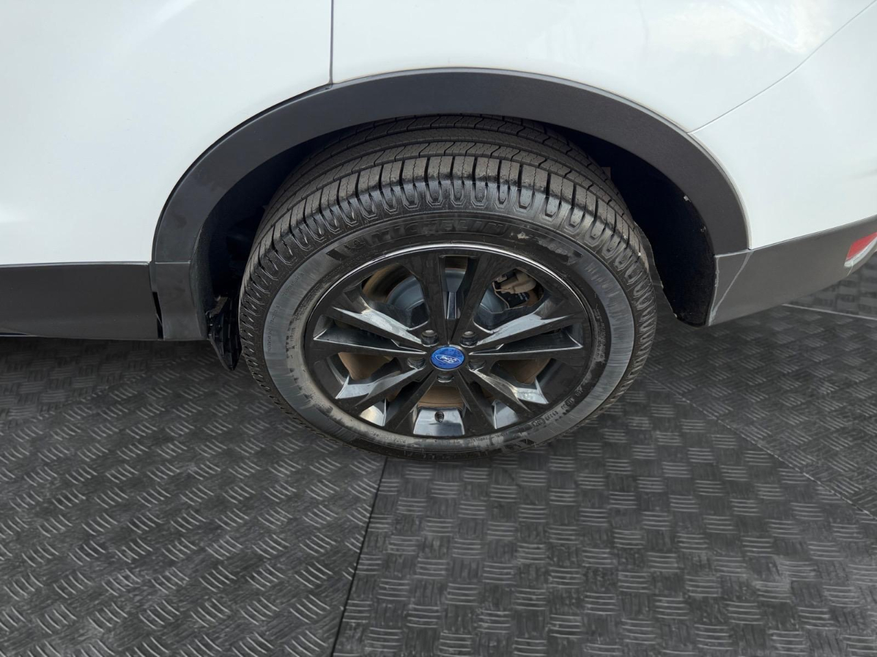 Ford Escape SE FWD 2017