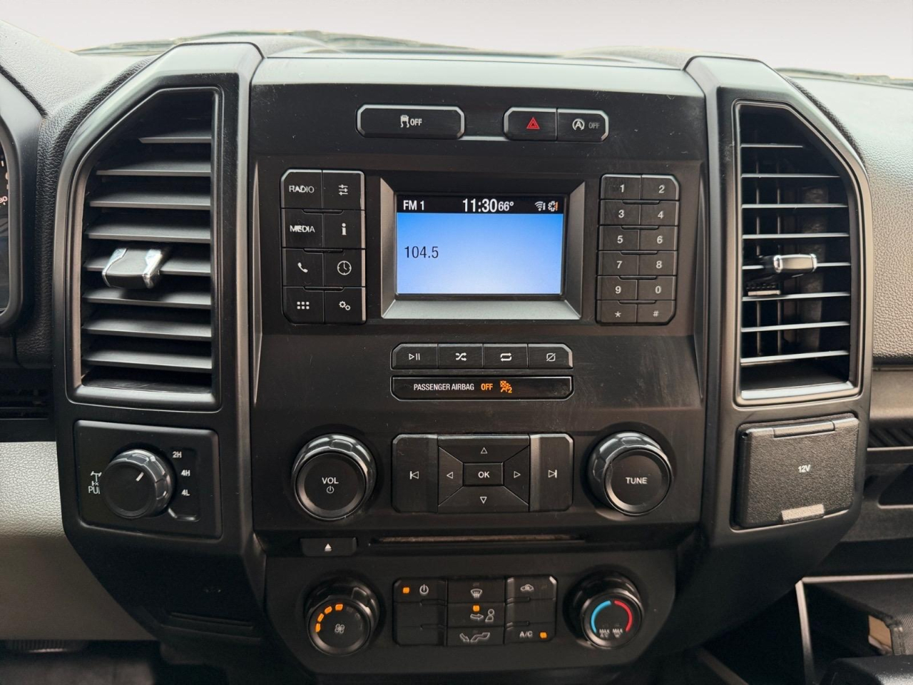 Ford F-150 XL 4WD 2018