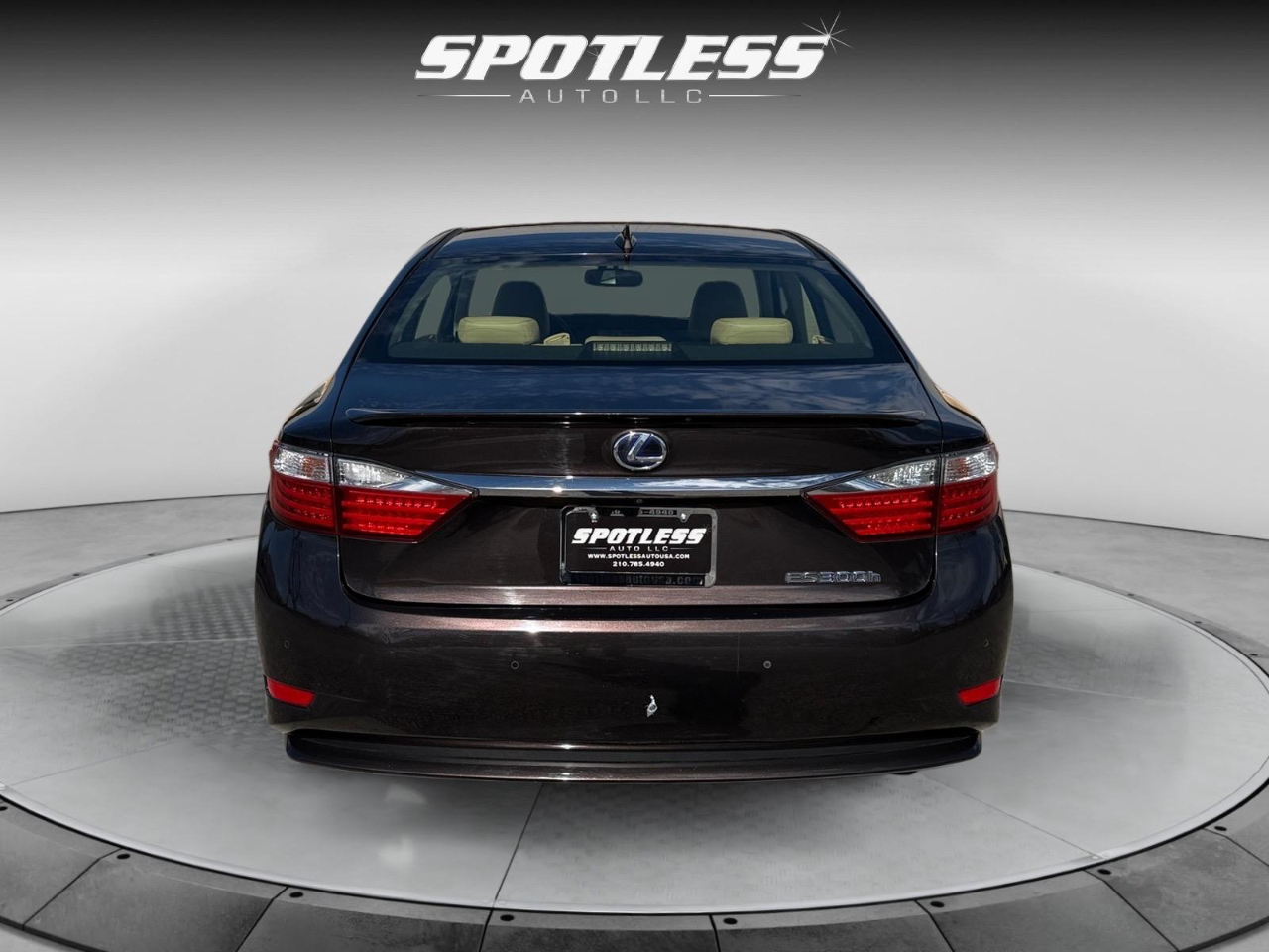 Lexus ES 300h Sedan 2015