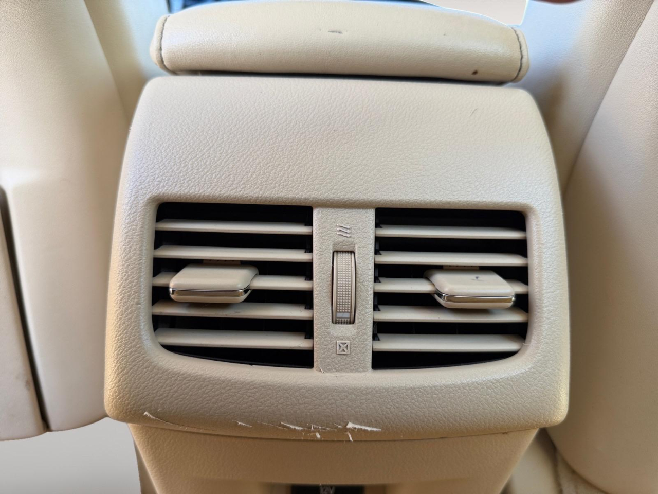 Lexus ES 300h Sedan 2015