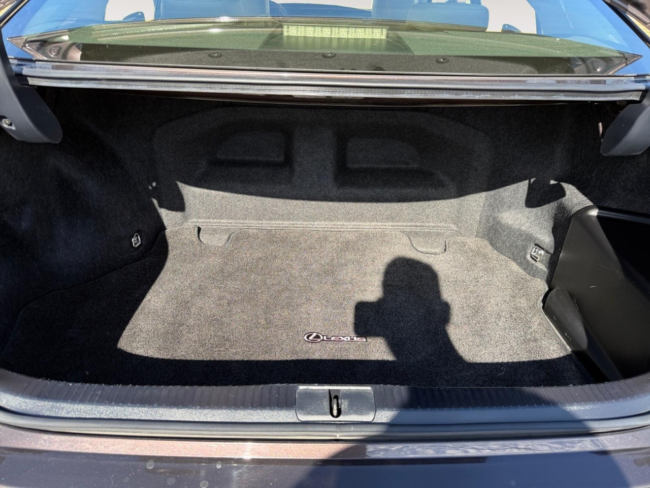 Lexus ES 300h Sedan 2015