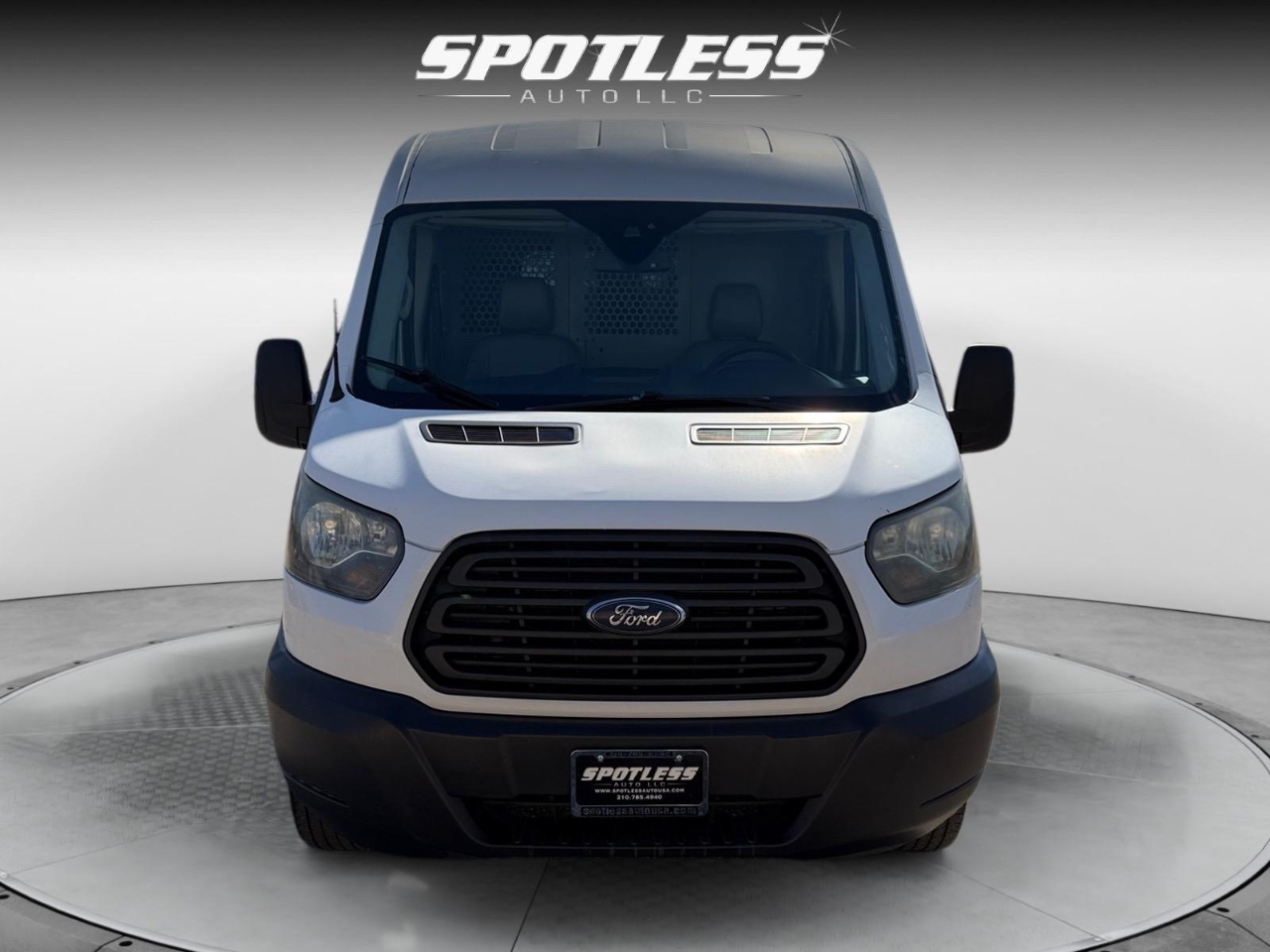 Ford Transit 250 Van Med. Roof w/Sliding Pass. 130-in. WB 2016