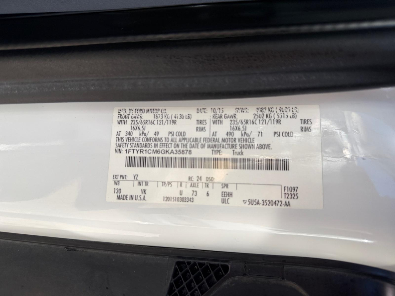 Ford Transit 250 Van Med. Roof w/Sliding Pass. 130-in. WB 2016