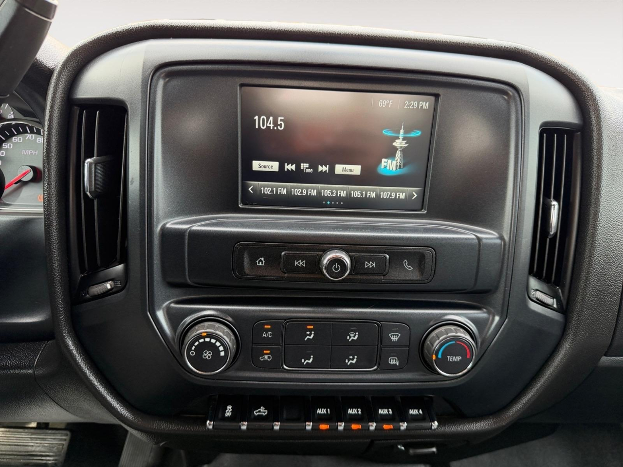 Chevrolet Silverado 2500HD Work Truck Double Cab 2WD 2019