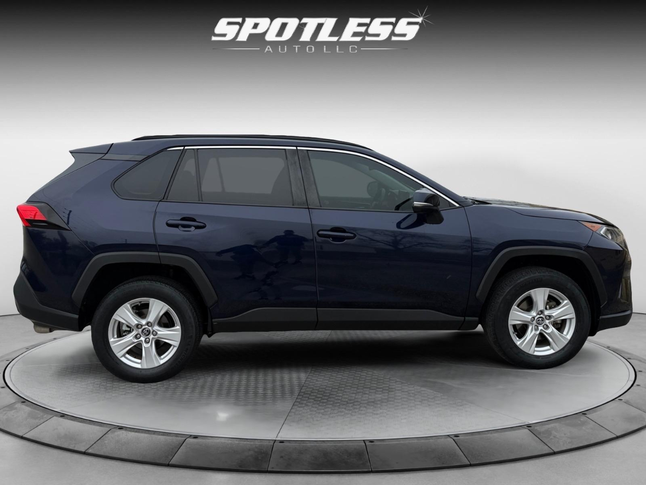 Toyota RAV4 XLE 2020