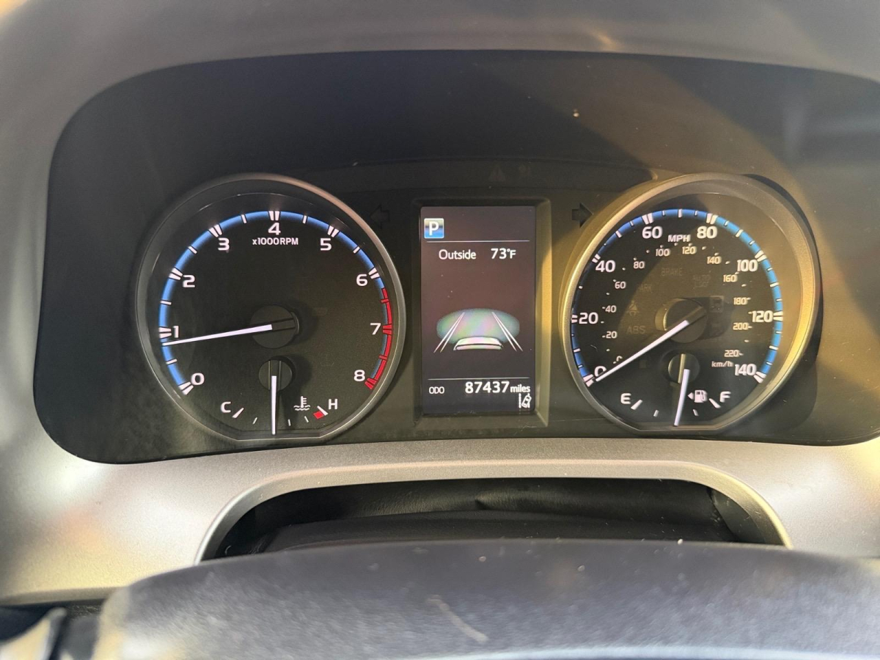 Toyota RAV4 LE FWD 2017