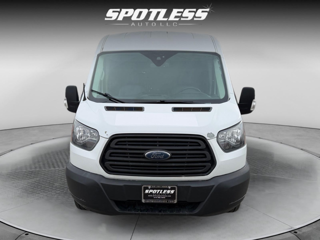 Ford Transit 250 Van Med. Roof w/Sliding Pass. 130-in. WB 2017