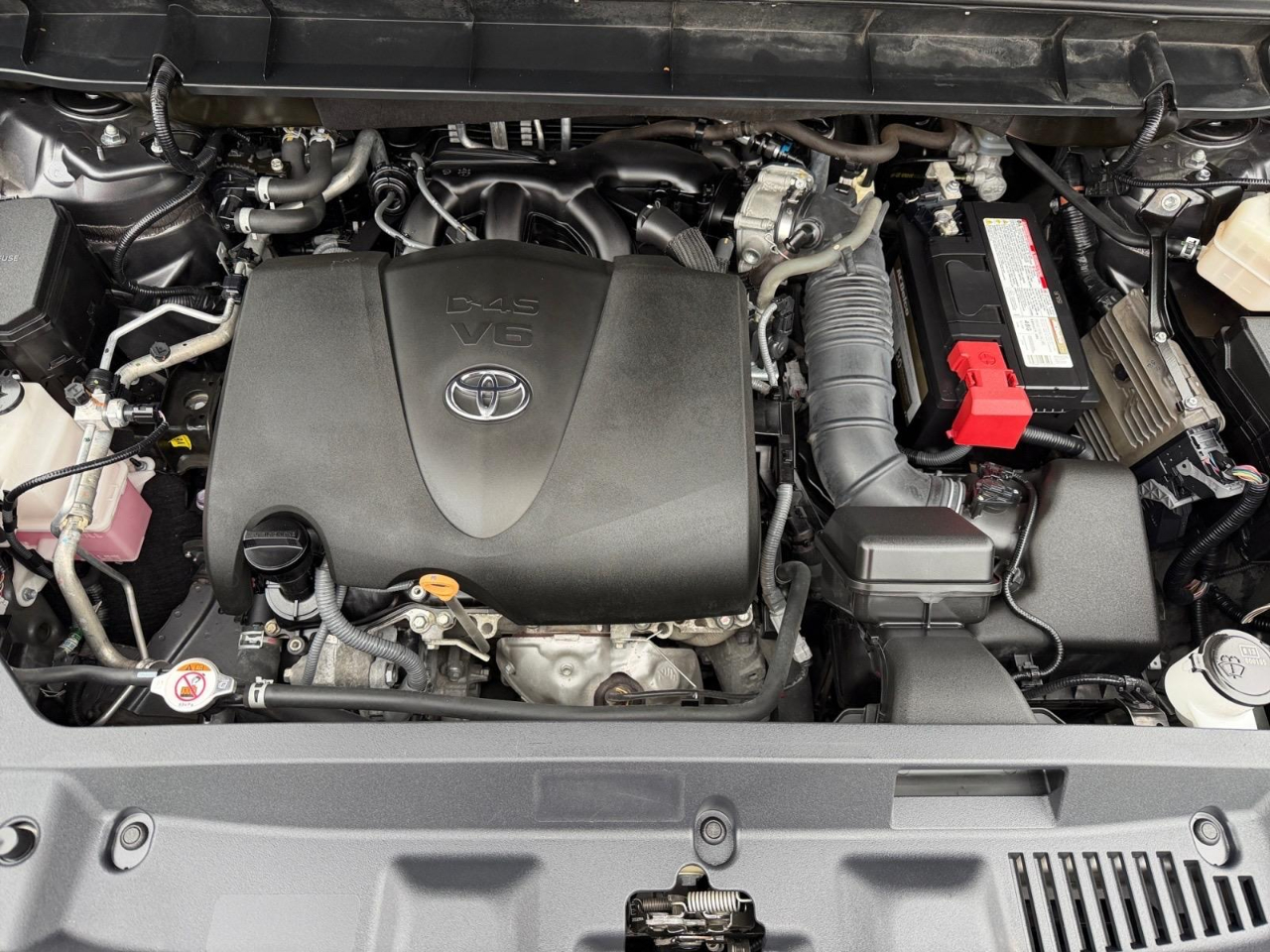 Toyota Highlander XLE FWD V6 2020