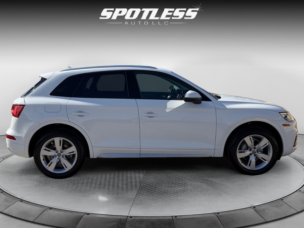 Audi Q5 2.0T Premium quattro 2018