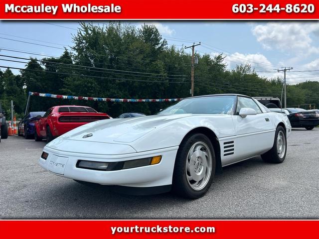 White 1994 Chevrolet Corvette Coupe Rear-Wheel Drive