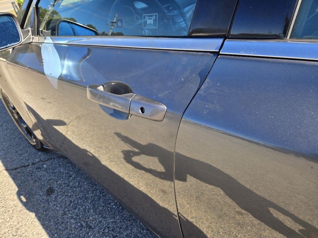 Acura TL 5-Speed AT 2011