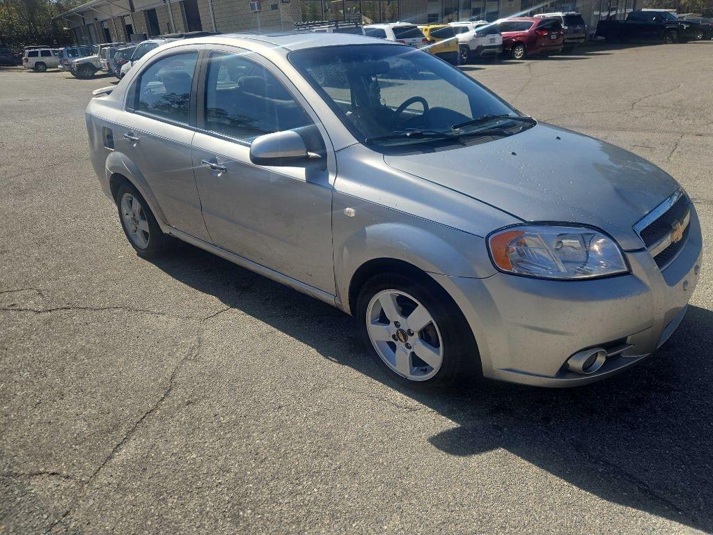 Chevrolet Aveo LT 4-Door 2008