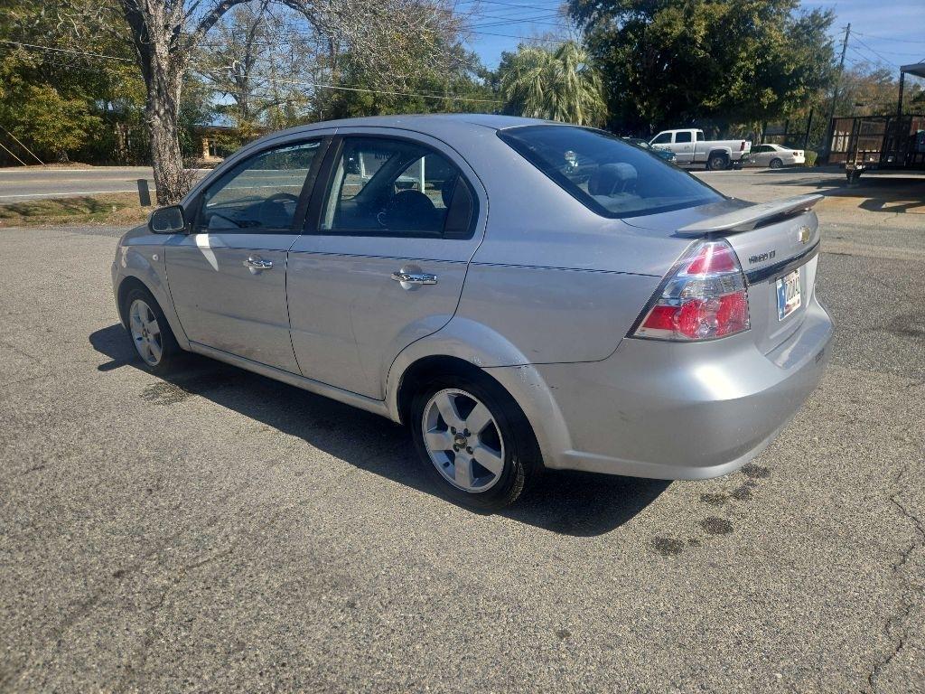 Chevrolet Aveo LT 4-Door 2008