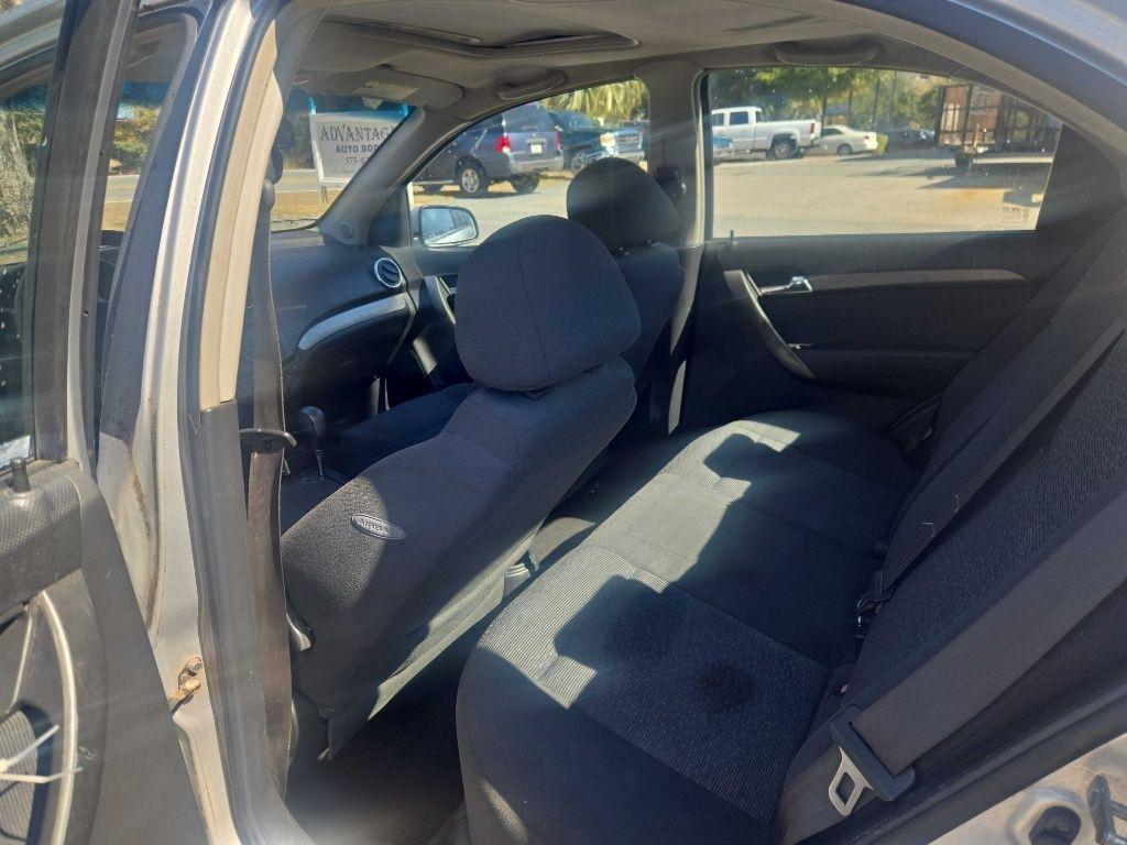 Chevrolet Aveo LT 4-Door 2008