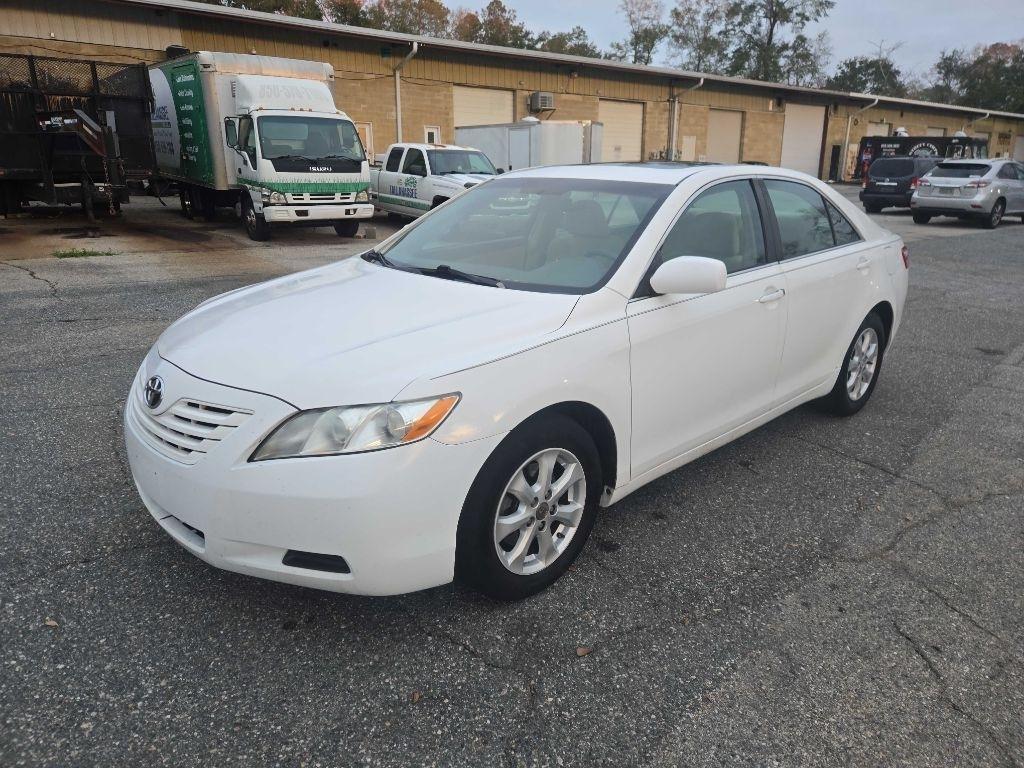 Toyota Camry LE 5-Spd AT 2009