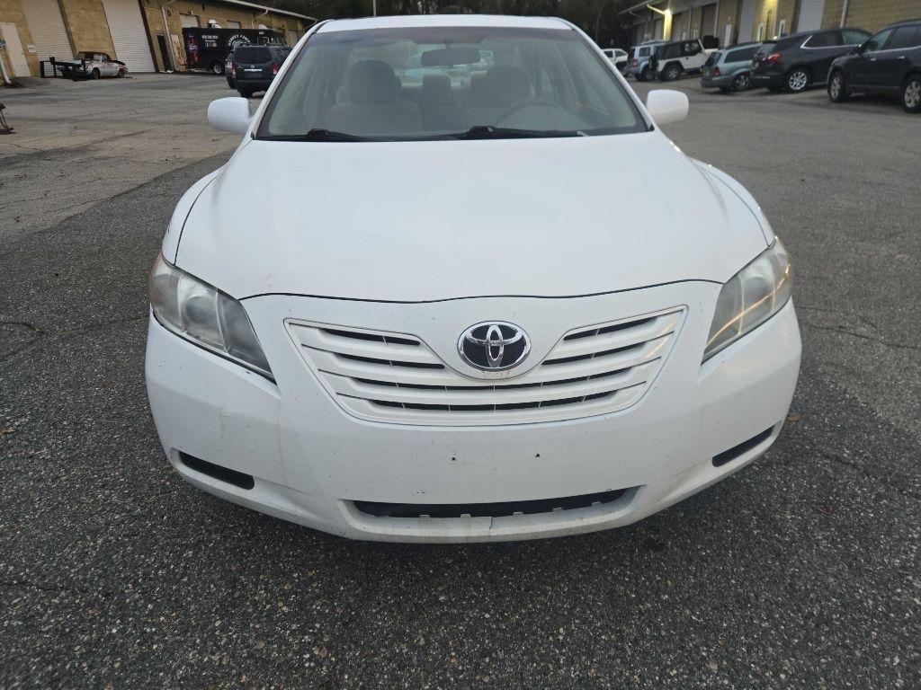 Toyota Camry LE 5-Spd AT 2009