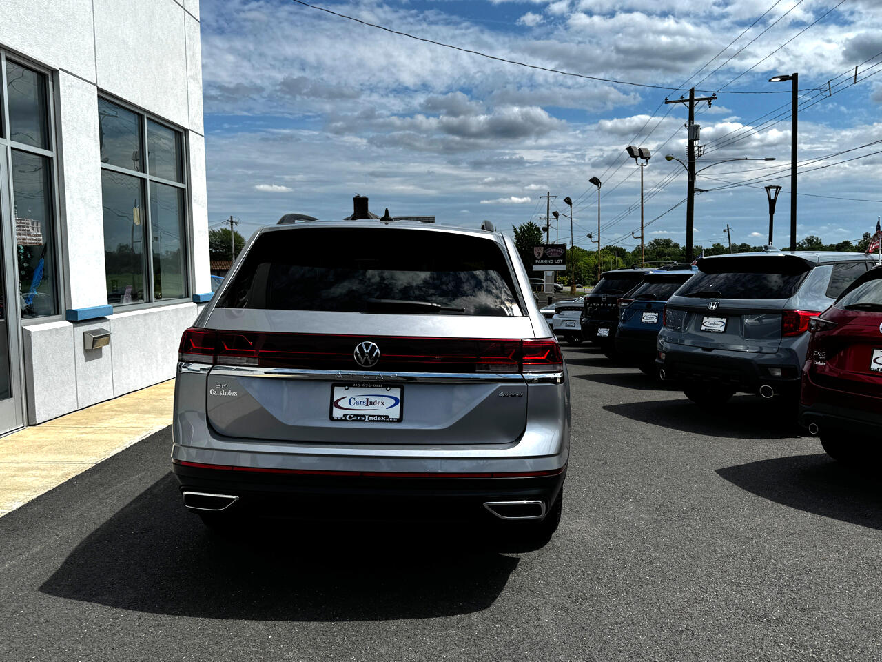 2024 Volkswagen Atlas SE photo 5
