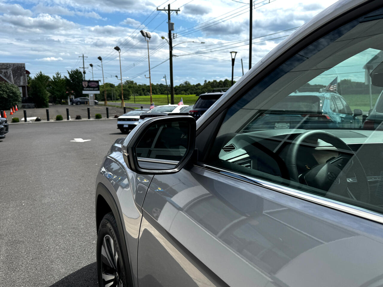 2024 Volkswagen Atlas SE photo 13