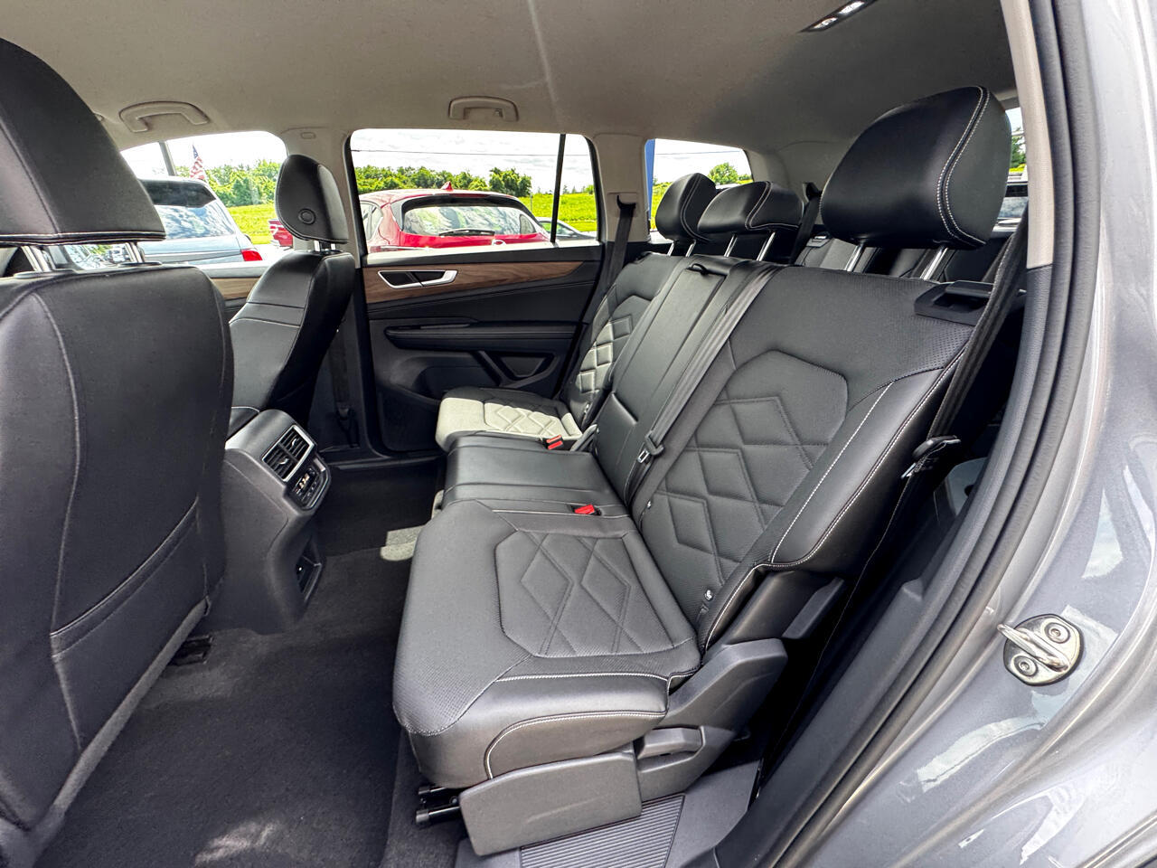 2024 Volkswagen Atlas SE photo 53