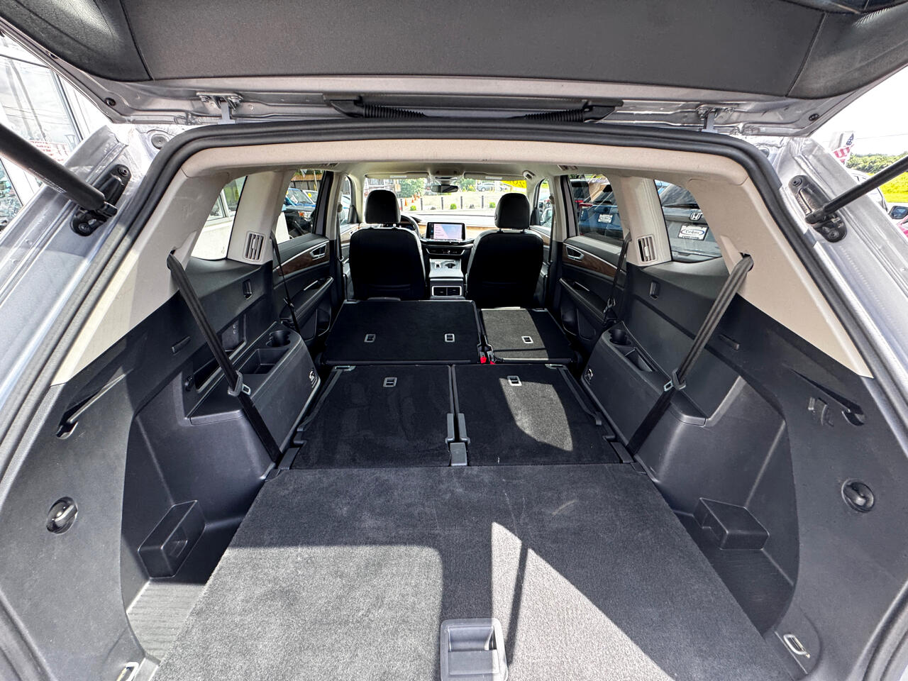 2024 Volkswagen Atlas SE photo 64