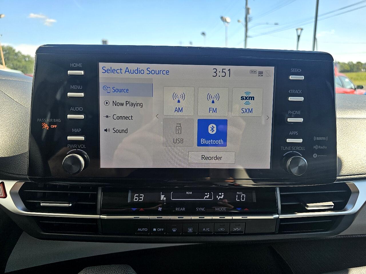2021 Toyota Sienna LE photo 50
