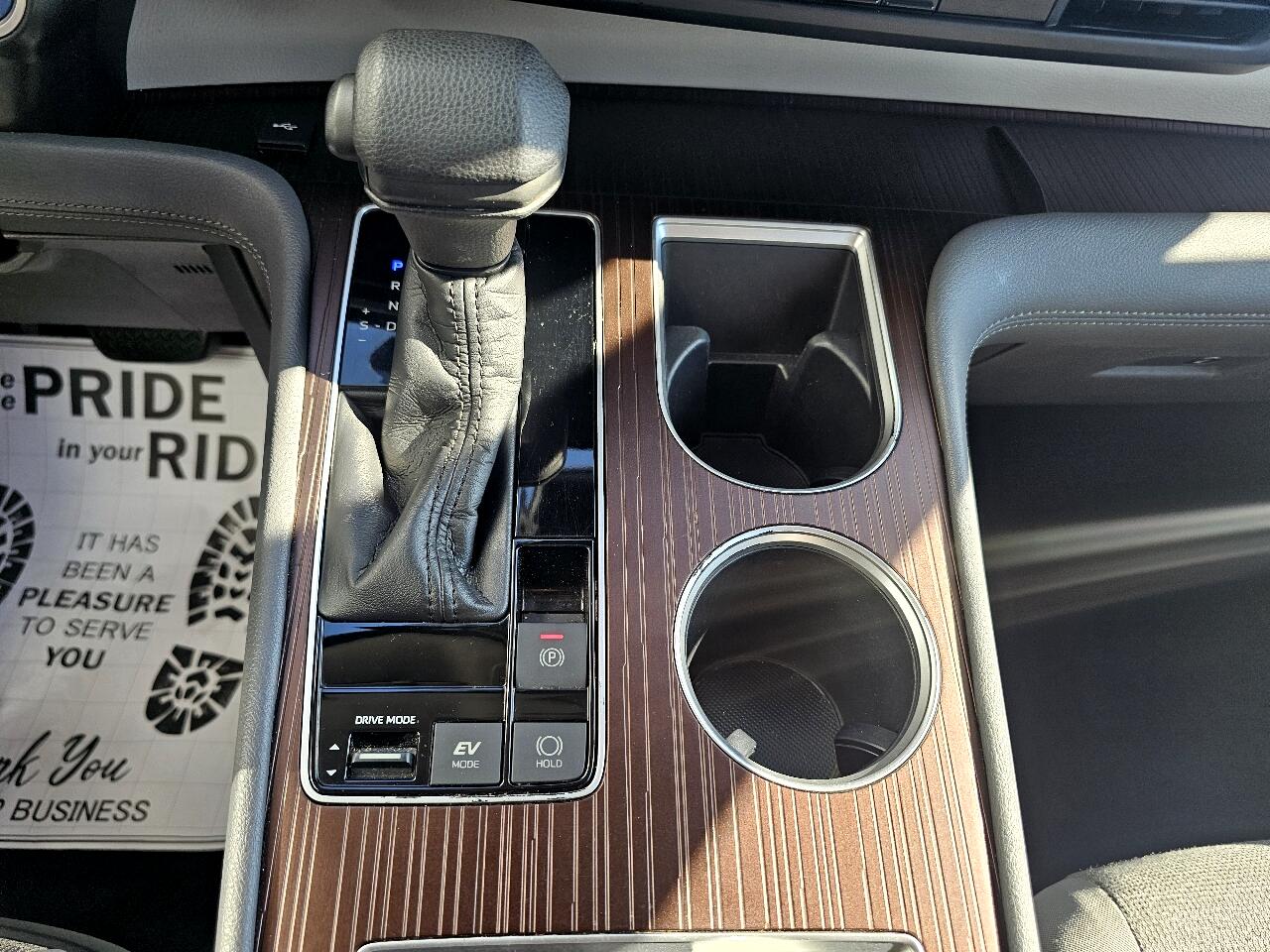 2021 Toyota Sienna LE photo 53