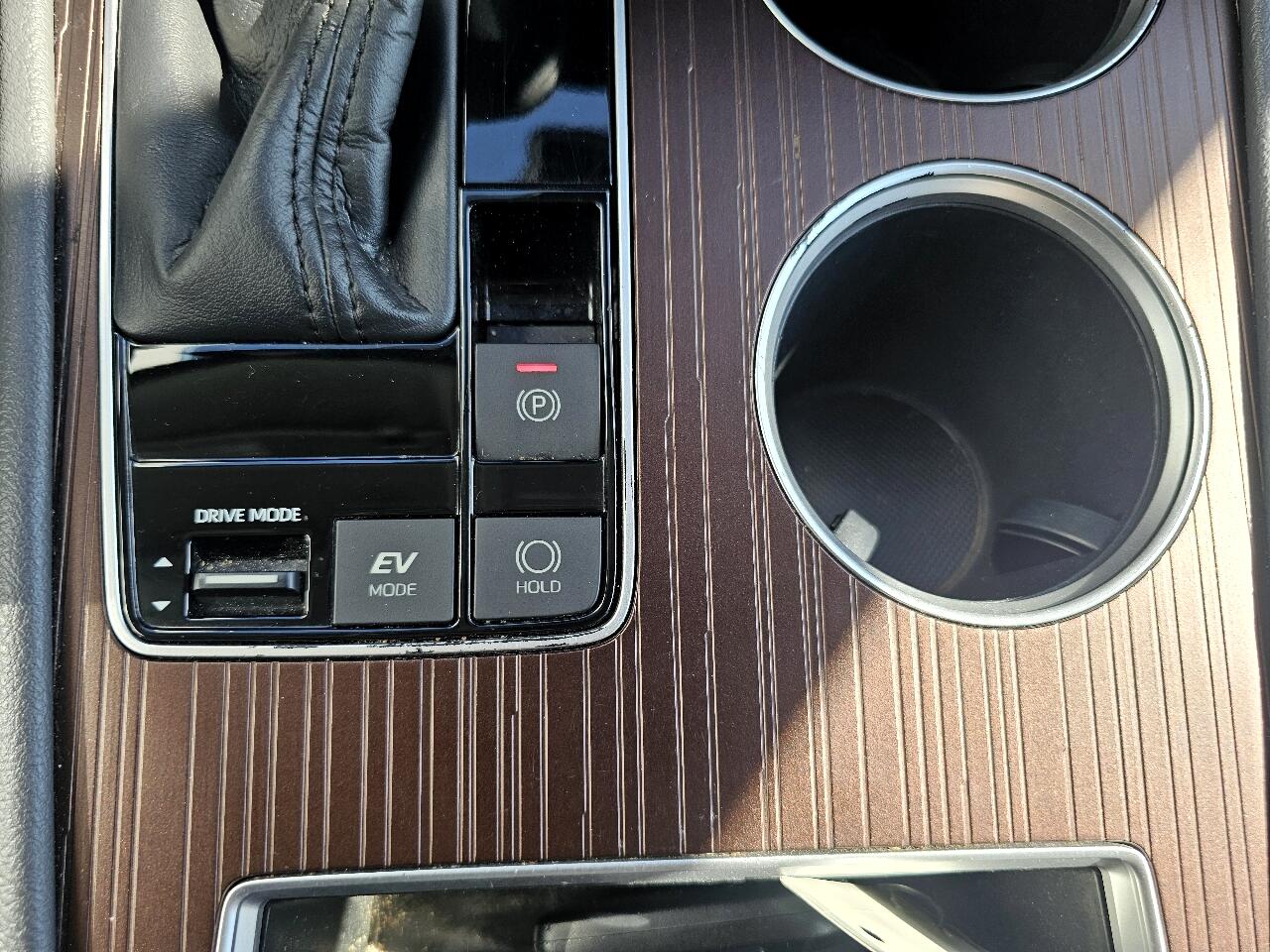 2021 Toyota Sienna LE photo 56