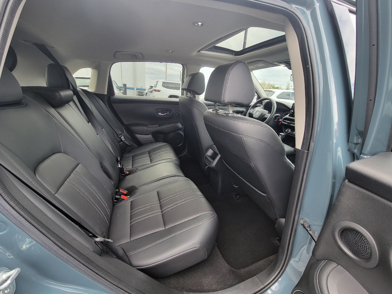 Honda HR-V EX-L 2WD CVT 2024 Honda HR-V EX-L 2WD CVT 2024