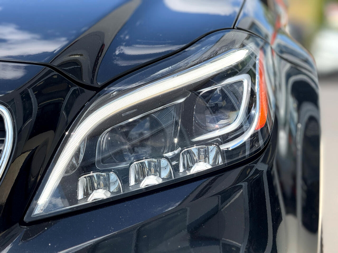 2016 Mercedes Benz CLS 400 4MATIC photo 3