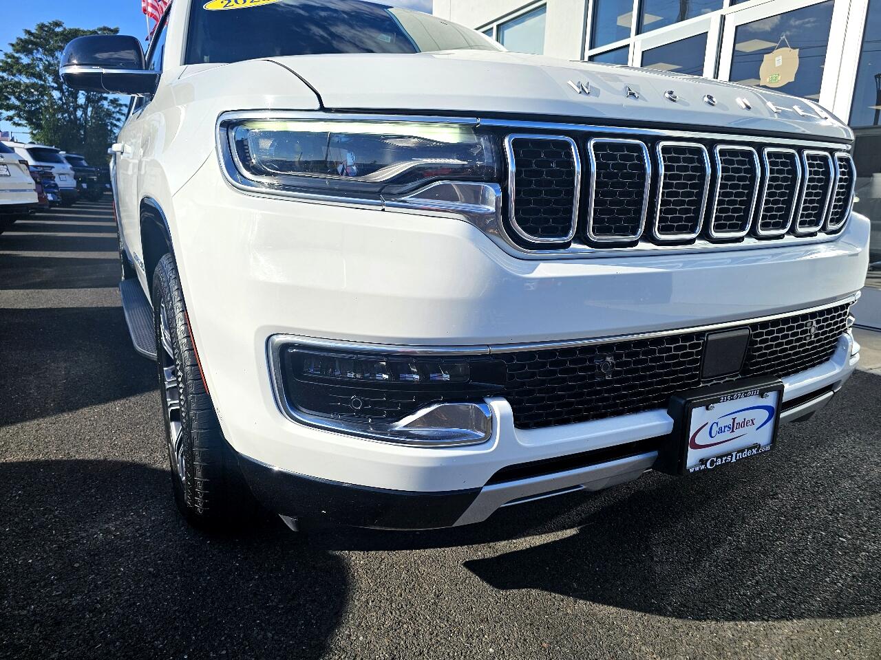 2023 Jeep Wagoneer L Series II photo 8
