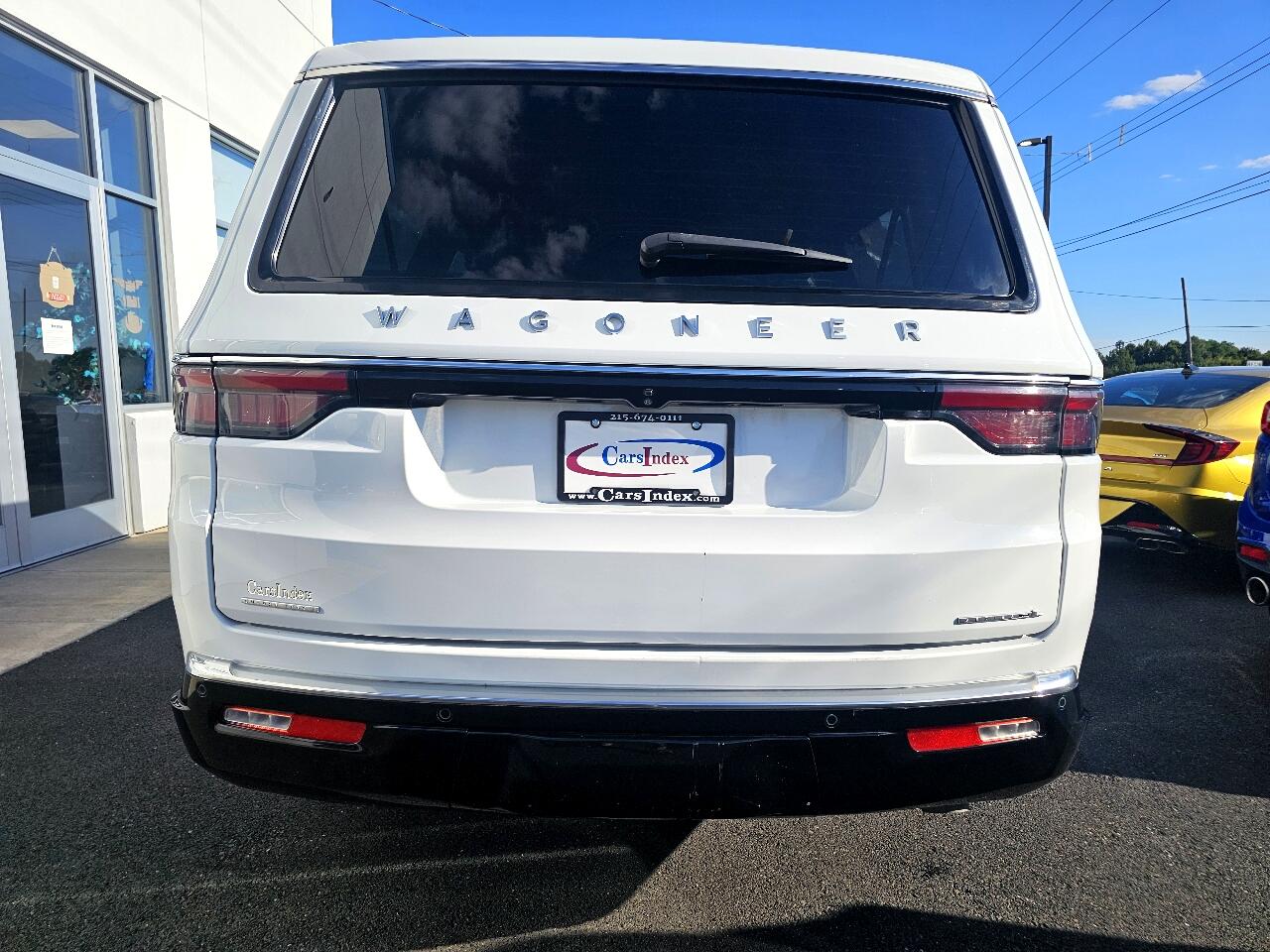 2023 Jeep Wagoneer L Series II photo 13