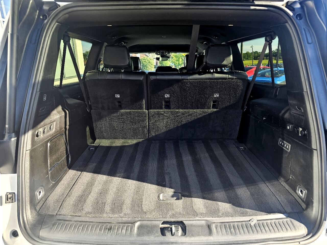 2023 Jeep Wagoneer L Series II photo 14