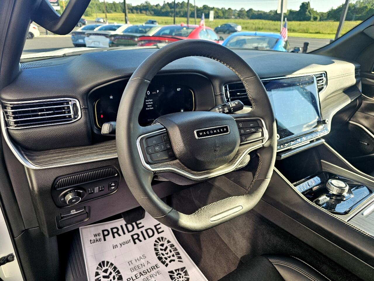 2023 Jeep Wagoneer L Series II photo 49