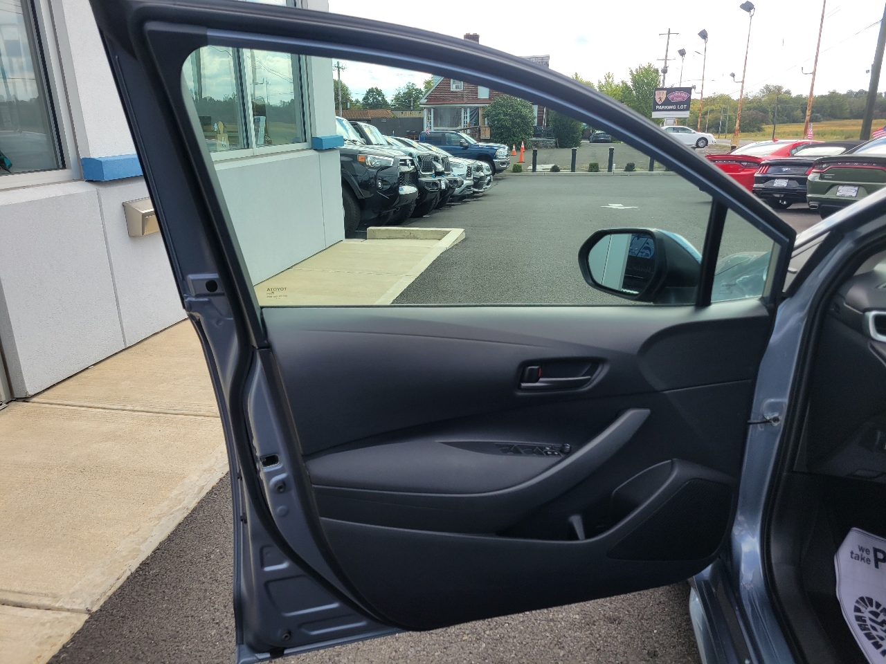 Toyota Corolla LE CVT (Natl) 2024 Toyota Corolla LE CVT (Natl) 2024