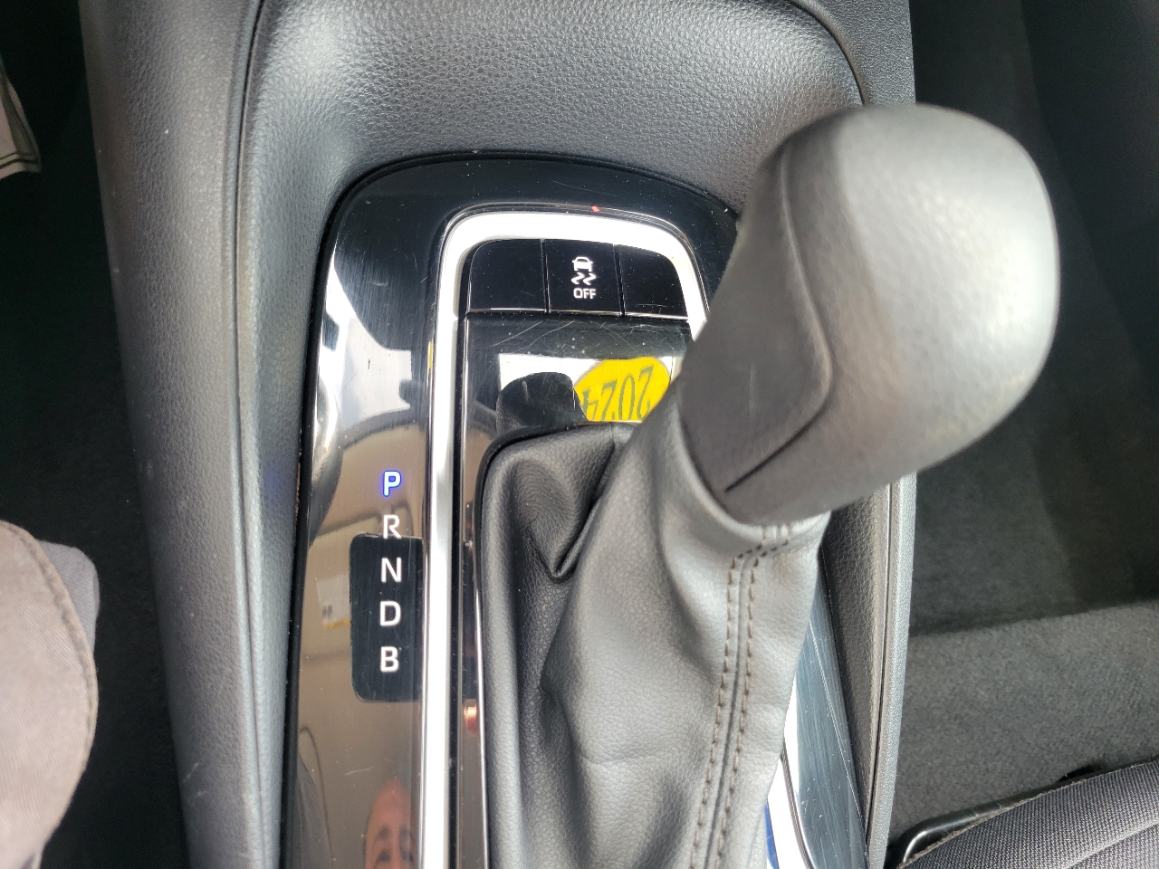 Toyota Corolla LE CVT (Natl) 2024 Toyota Corolla LE CVT (Natl) 2024