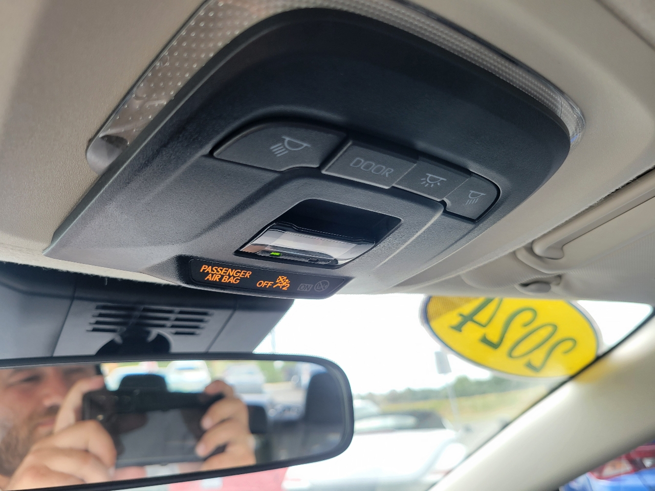 Toyota Corolla LE CVT (Natl) 2024 Toyota Corolla LE CVT (Natl) 2024