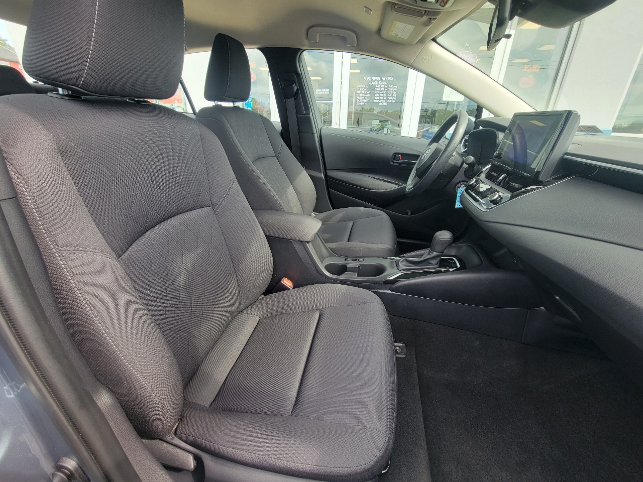 Toyota Corolla LE CVT (Natl) 2024 Toyota Corolla LE CVT (Natl) 2024