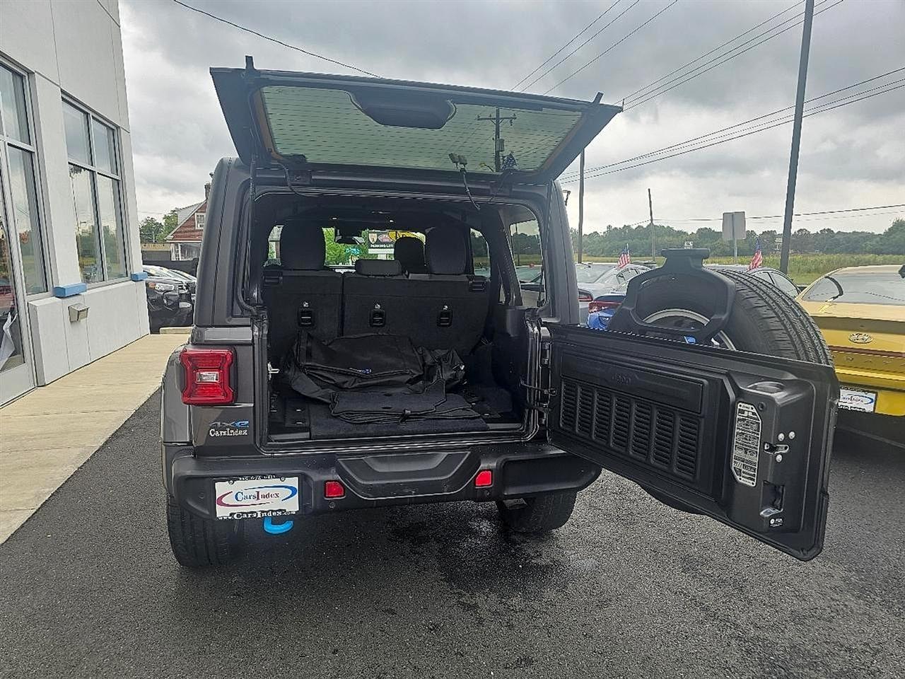 Jeep Wrangler 4xe Sport S 4x4 2024