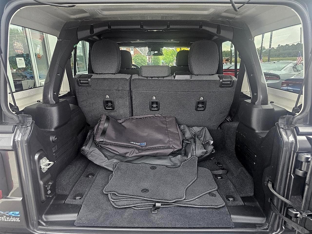 Jeep Wrangler 4xe Sport S 4x4 2024
