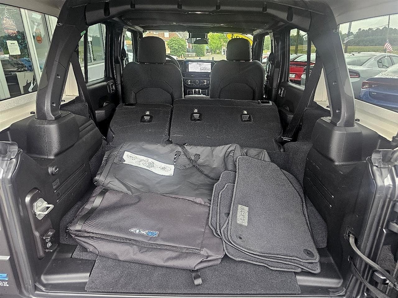 Jeep Wrangler 4xe Sport S 4x4 2024