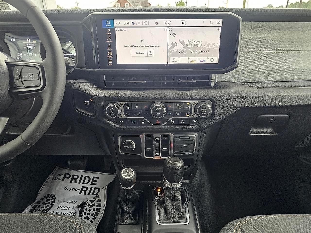 Jeep Wrangler 4xe Sport S 4x4 2024