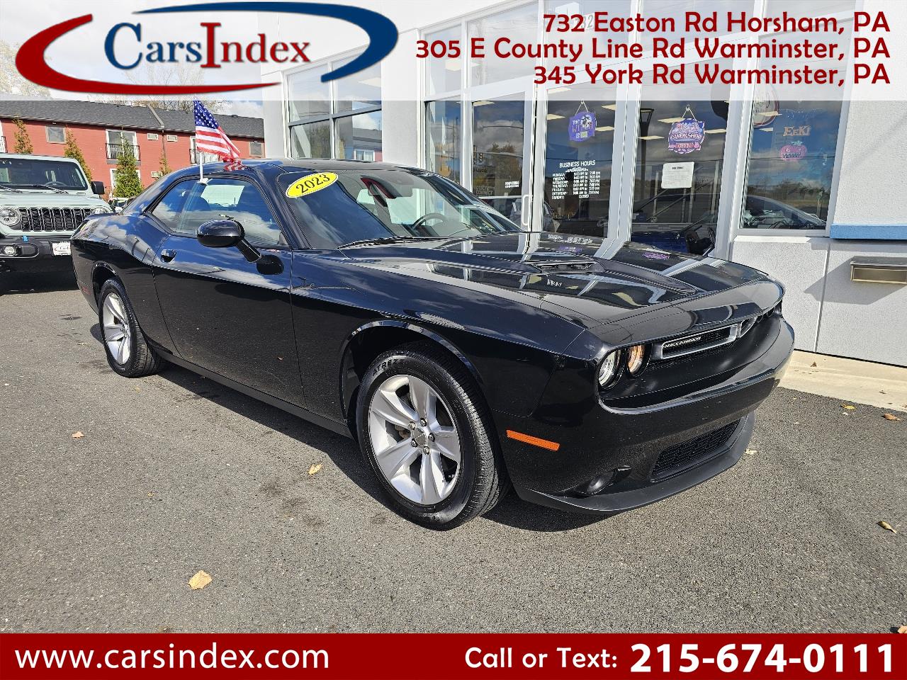 2023 Dodge Challenger SXT RWD