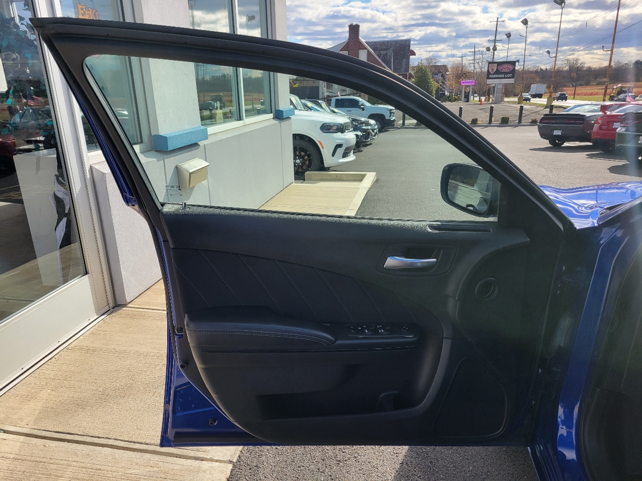 Dodge Charger SXT RWD 2022