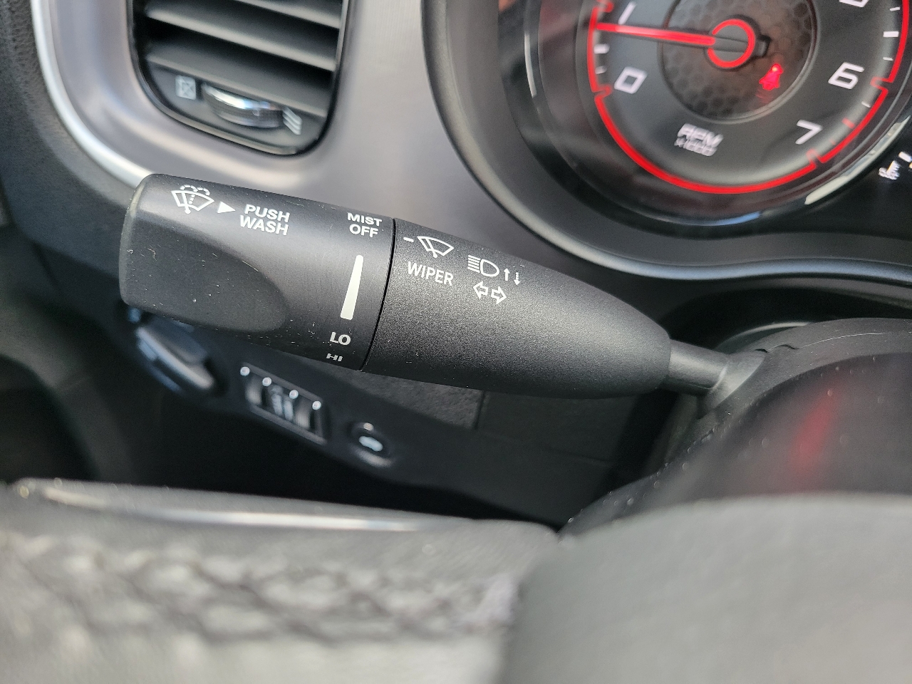 Dodge Charger SXT RWD 2022