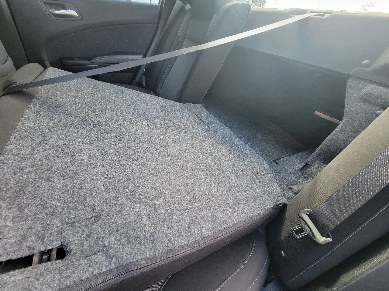 Dodge Charger SXT RWD 2022