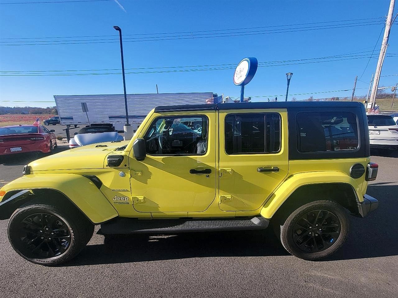 Jeep Wrangler 4xe Unlimited Sahara 4x4 2022