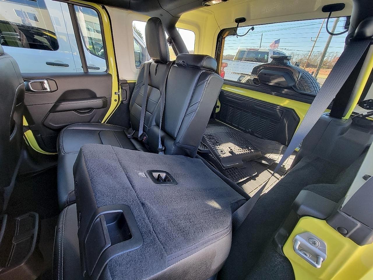 Jeep Wrangler 4xe Unlimited Sahara 4x4 2022