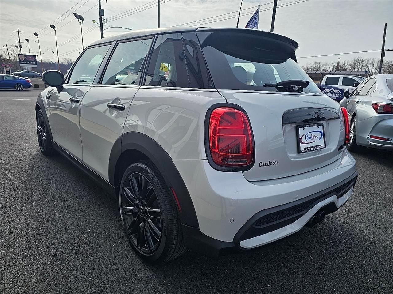 MINI Hardtop 4 Door Cooper S FWD 2023